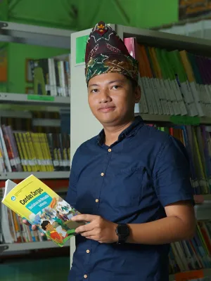 Riky Marliadi, S.Pd., M.Pd.